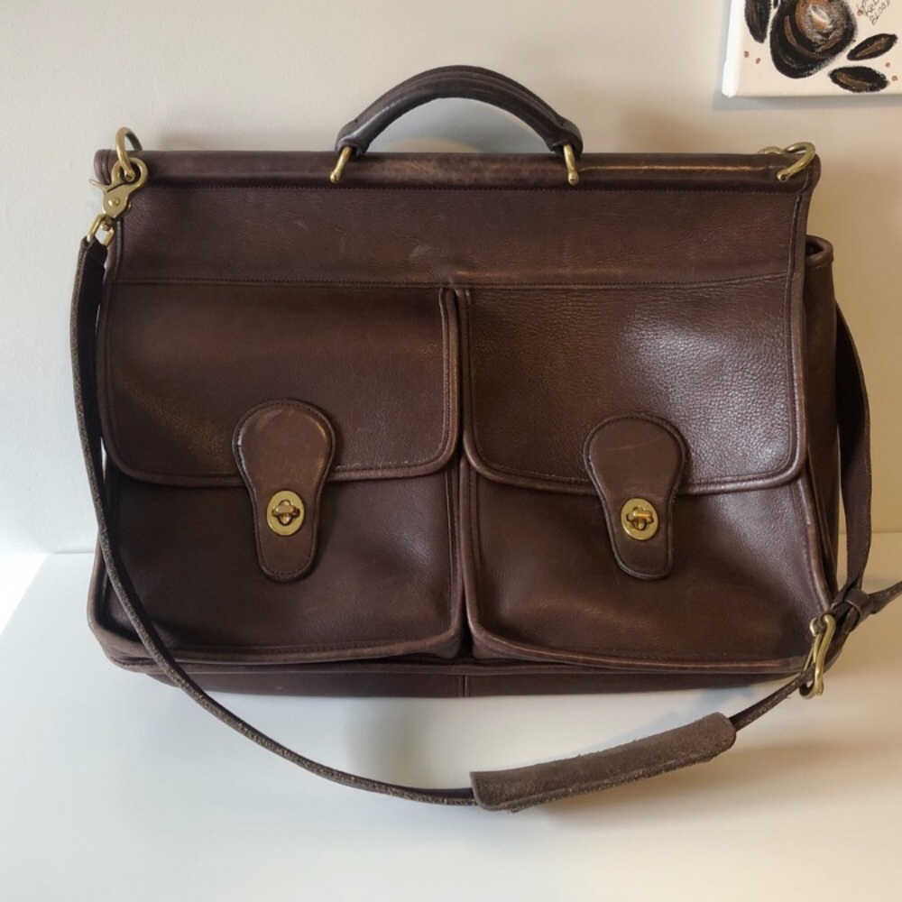 70s/80s Vintage COACH (kensington) messenger bag.